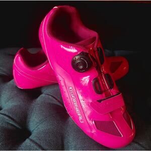 Louis Garneau Peloton Women's Cycling Shoes Pink/Ruby EU 41 US 9.5